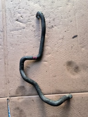 Volvo xc60 xc90 2.0 b труба пабтрубок  шланг воды 31338302 фото №1