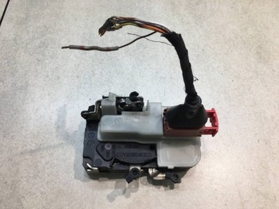 Замок дверь левый peugeot 406 coupe 9 pin фото №1