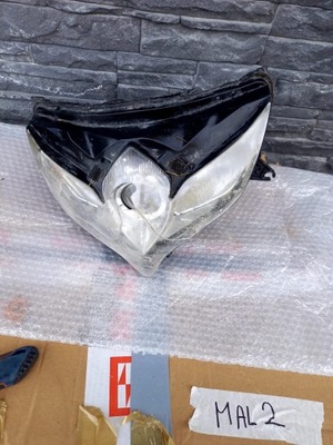 Suzuki gsxr 600 750 k8 k9 lampa przednia gumy