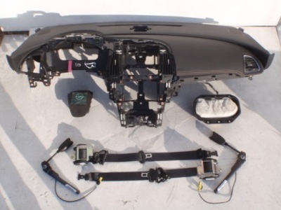 Opel cascada приборная панель панель  приборная панель pulpit подушки безопасности воздушные ремни pas rege фото №1