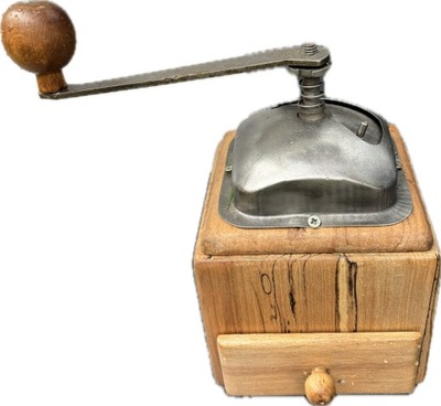 kolekcjonerski młynek PRL