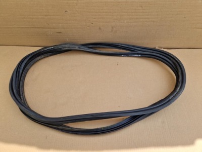 Прокладка багажника signum vectra c 2.2 фото №1