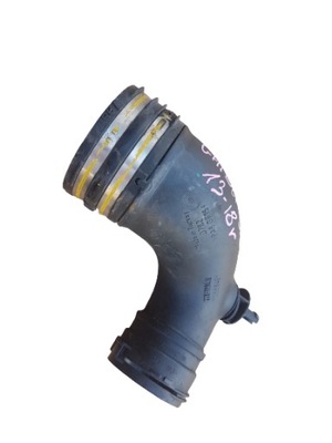 Maserati ghibli трубка шланг повітря 670003846 фото №1