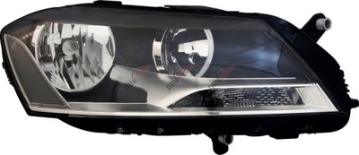 Lampa przednia prawa Volkswagen Passat B7 10-15