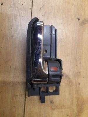 Ручка дверь правая перед toyota corolla e12 фото №1