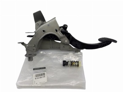 465030037r renault педаль зчеплення r megane iii 1.9dci фото №1