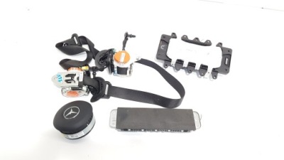 Mercedes w177 подушка безпеки ремені натягувачі оригінал фото №1