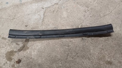 Vw golf vii прокладка капот 5gm823709 фото №1