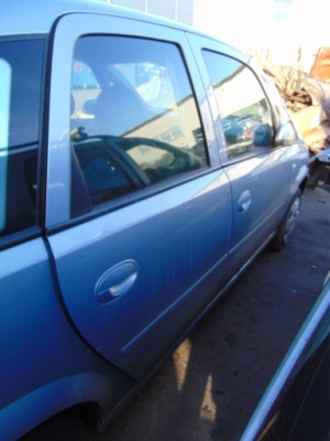 Двері праве задня задні opel meriva a z21c фото №1