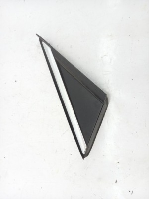 Молдинг треугольник правый перед opel astra k 2016- фото №1