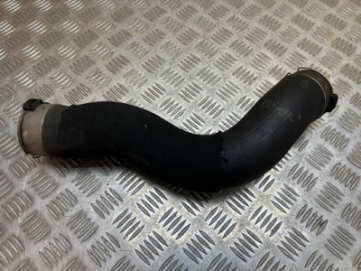 Пабтрубок  / труба интеркулер bmw 1 f20 f21 2013 4742748 фото №1