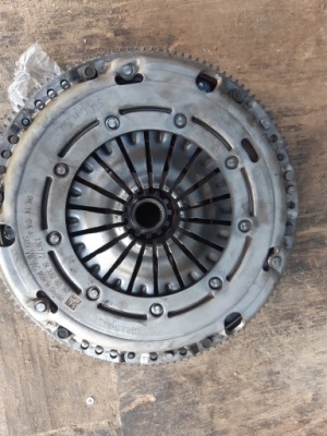 Golf 7 octavia iii 1.5 tsi сцепление двухмассовый маховик комплект фото №1
