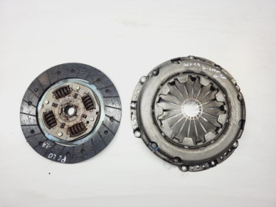 Зчеплення диск притиск vw polo iii 6n2 1.4 b valeo фото №1