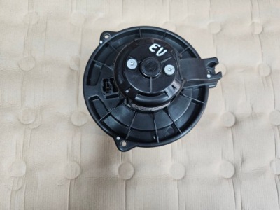 Toyota avensis t25 03-08 вентилятор отопителя салона фото №1