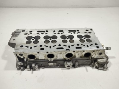 Volvo v60 2.0 d4 18r- головка двигателя цилиндров 31430110 фото №1