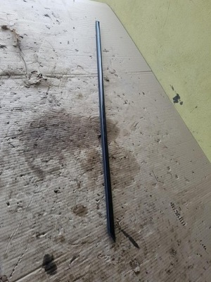 Молдинг уплотнитель левый перед citroen ds5 фото №1