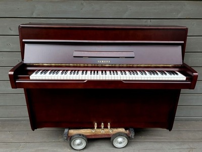 Pianino YAMAHA model NO.M1 108cm 1966r CIEMNY BRĄZ