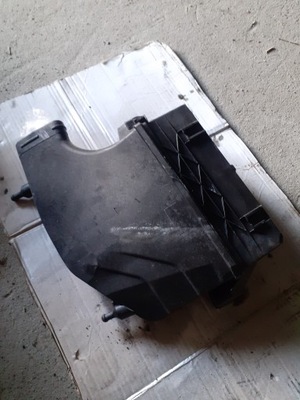 Корпус фільтра повітря mercedes cdi a6420903501 фото №1