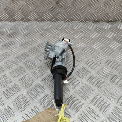 Skoda octavia mk3 5e 2018 замок зажигания фото №1