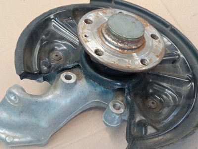 Vw arteon shooting brake 1.4 ehybrid 2022 r поворотний кулак правий задня 3q0501117a фото №1