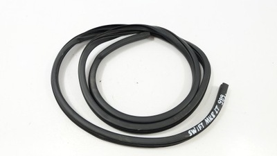 Suzuki swift mk8 прокладка дверь левый задняя фото №1