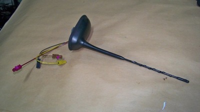 MERCEDES B W245 07R ANTENA  