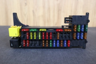 Mercedes slk r170 коробка запобіжників bsi a1705451040 фото №1