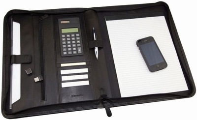 Aktówka z kieszenią na tablet i z kalkulatorem