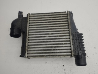 Радіатор інтеркулер citroen c4 picasso ii 1.6 bhdi p9675627980 фото №1