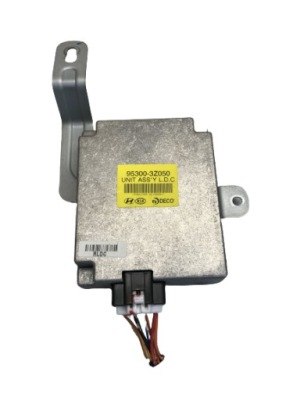 Модуль блок управления assy hyundai i40 95300-3z050 фото №1