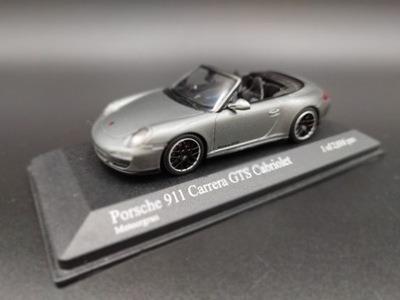 1:43 MInichamps 2011 Porsche 911GTS cabriolet Grey Metallic model