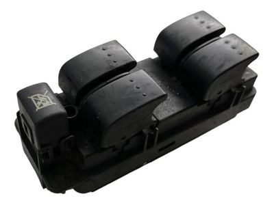 Mazda 3 i 2005 кнопки окон фото №1