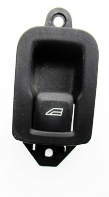 Volvo s60 ii 2.0 d3 кнопка стекло задняя фото №1