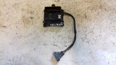 Модуль блок управления вентилятора 1379151 opel signum vectra c 02- фото №1