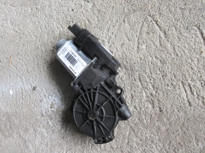 Hyundai ix35 lift моторчик стекло левый перед фото №1