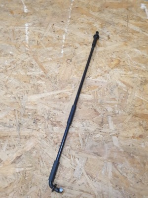 Mercedes x-klasa w470 підпора капот bacik фото №1