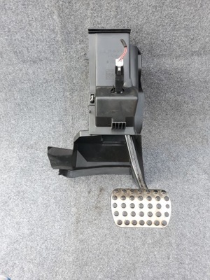 Педаль гальма автоматична коробка передач mercedes w203 c-klasa фото №1