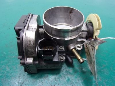 Audi a6 c5 v6 дроссельная заслонка 078133063ac фото №1