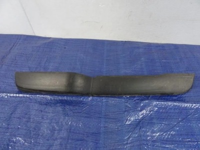 Молдинг брызговик правый перед range rover l320 фото №1