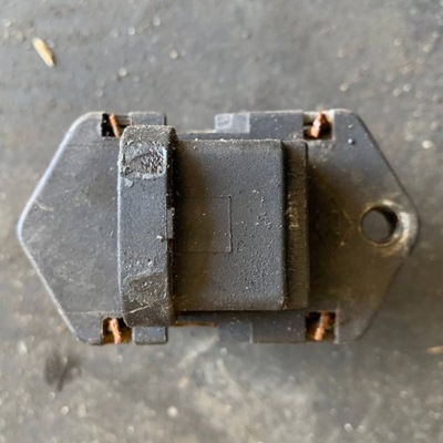 Резистор резистор вентилятор 7700432632 renault master iii фото №1