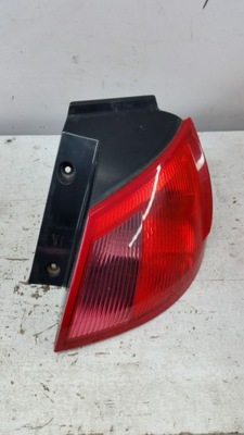 MITSUBISHI COLT 04 - 08 LAMPA TYŁ Prawa