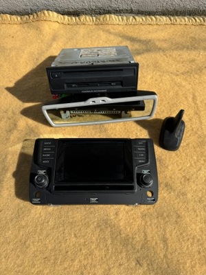 Vw golf vii радио дисплей навигация считыватель карта мультимедиа 5g0035846a фото №1