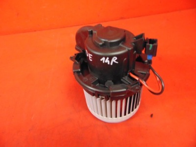 Renault zoe 12- повітродувка вентилятор обдув europa фото №1