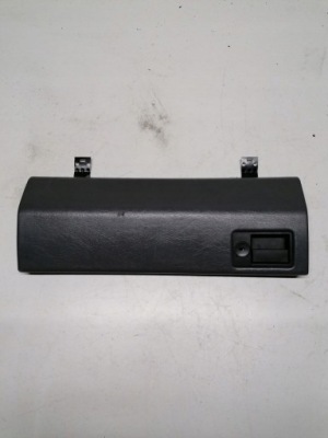 Крышка бардачка пассажира панели volvo 850 фото №1