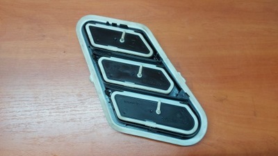 Решётка вентиляции toyota proace city 19- фото №1