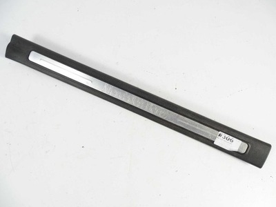 Mercedes w245 молдинг поріг накладка правий перед фото №1