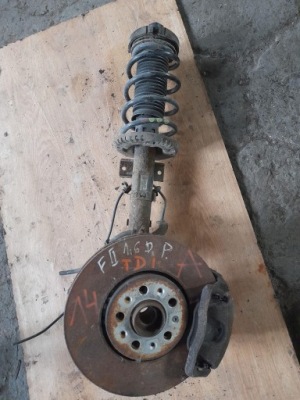 Поворотный кулак правая mcperson skoda fabia ii 2 1,6 tdi фото №1