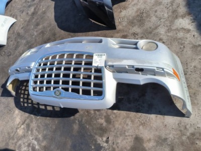 Бампер перед chrysler 300c фото №1