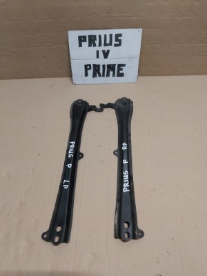 Prius iv кронштейн крила перед поперечина prime фото №1