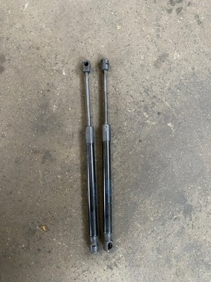 Land rover discovery v амортизатори капот комплект фото №1